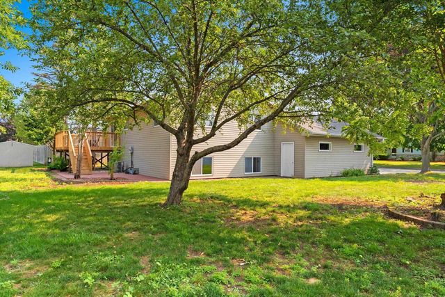 169 PRAIRIE COURT, Appleton, WI 54915