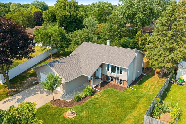 169 PRAIRIE COURT, Appleton, WI 54915