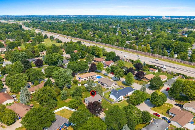 169 PRAIRIE COURT, Appleton, WI 54915