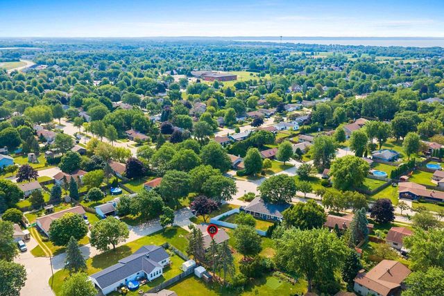 169 PRAIRIE COURT, Appleton, WI 54915