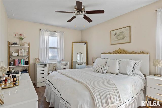 10 Radcliff Road, Springfield, IL 62703