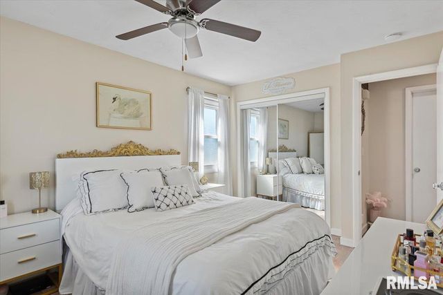 10 Radcliff Road, Springfield, IL 62703