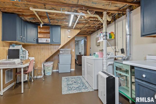 10 Radcliff Road, Springfield, IL 62703