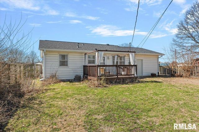 10 Radcliff Road, Springfield, IL 62703