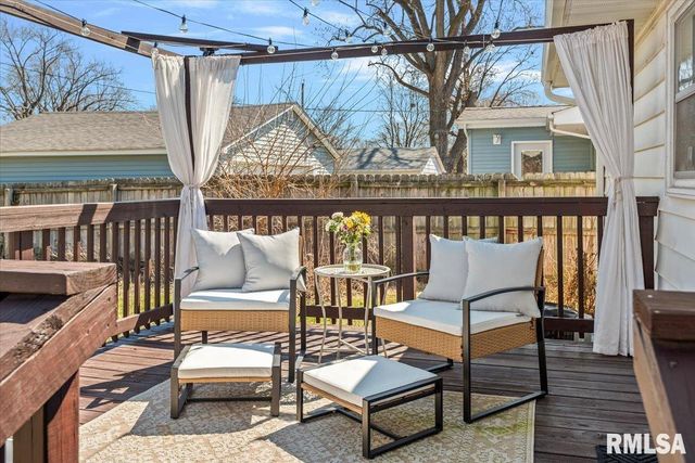 10 Radcliff Road, Springfield, IL 62703