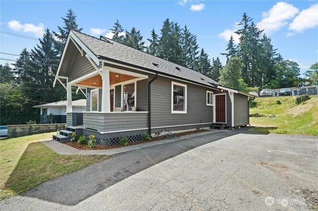 1021 SW 130th Street, Burien, WA 98146