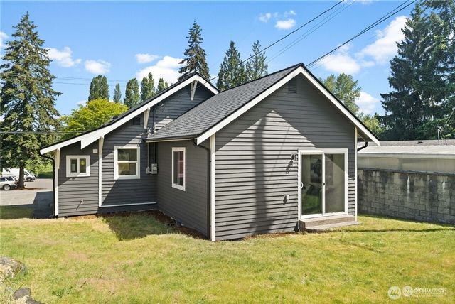 1021 SW 130th Street, Burien, WA 98146