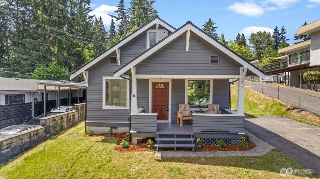 1021 SW 130th Street, Burien, WA 98146
