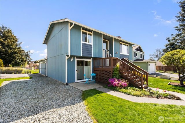 27519 82nd Drive NW, Stanwood, WA 98292