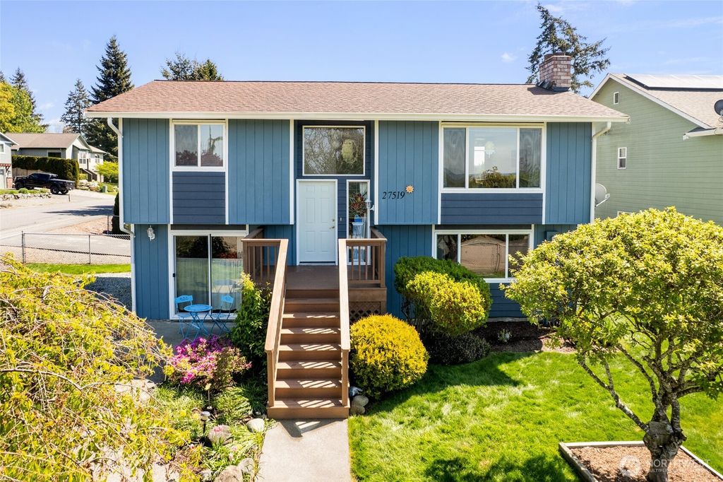 27519 82nd Drive NW, Stanwood, WA 98292