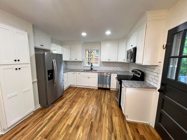 3320 High Hope Road, Lexington, KY 40517