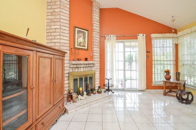 12322 Tambourine Drive, Houston, TX 77477