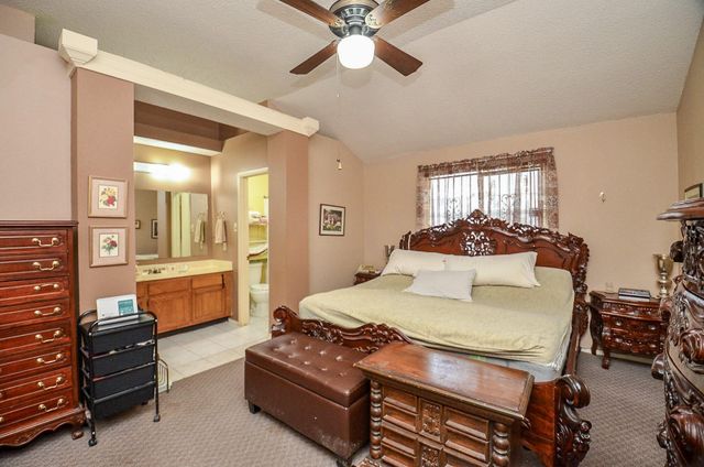 12322 Tambourine Drive, Houston, TX 77477