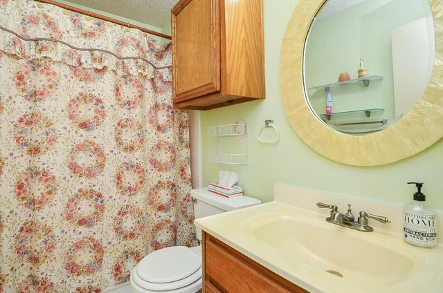 12322 Tambourine Drive, Houston, TX 77477