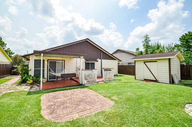 12322 Tambourine Drive, Houston, TX 77477