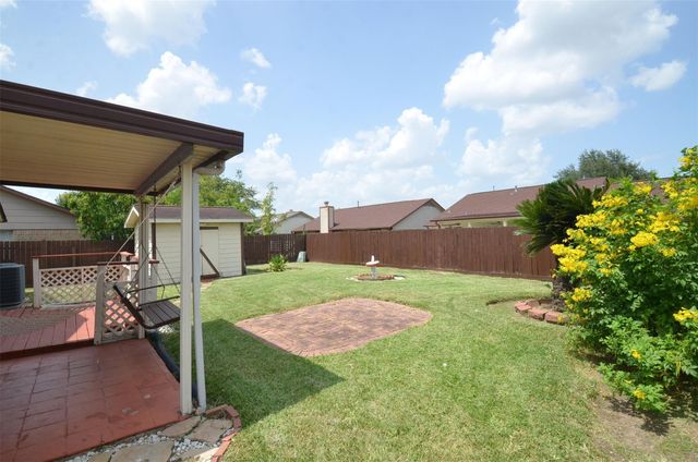 12322 Tambourine Drive, Houston, TX 77477