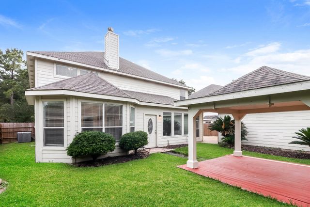902 Rock Springs Drive, Richmond, TX 77469