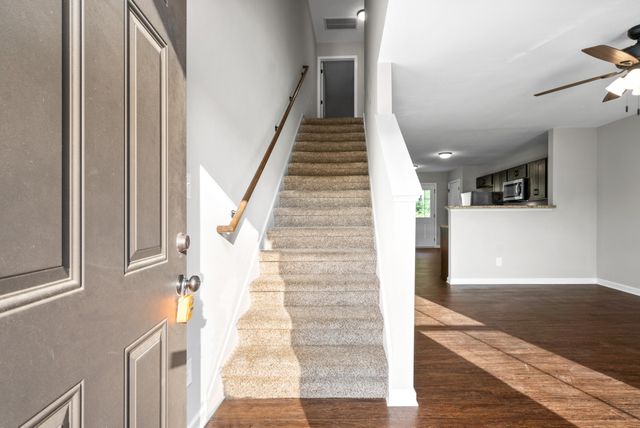 272 Smithson Ln Unit D, Clarksville, TN 37040