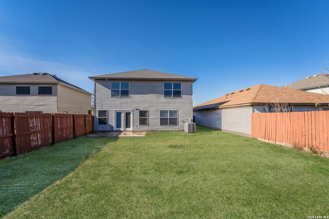 8927 Twincreek Farm, Converse, TX 78109