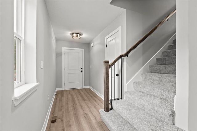 11226 N Oak Trafficway, Kansas City, MO 64155