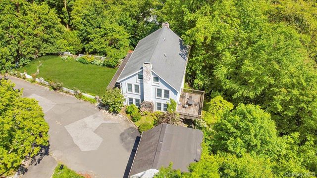 6 Sunset Lane, Hartsdale, NY 10530