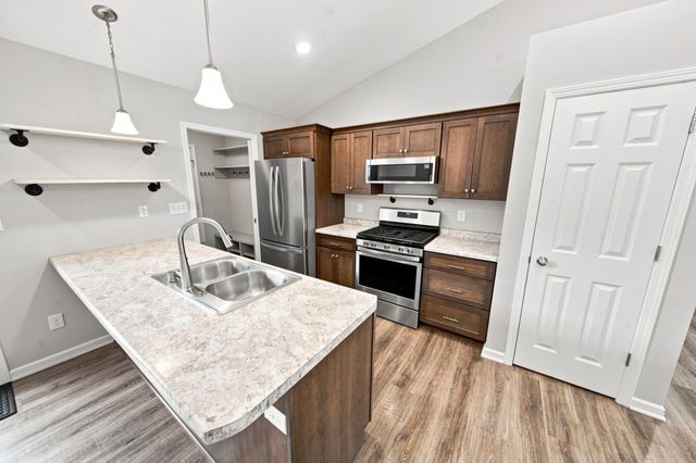 6084 Sandstone Street NW, Rochester, MN 55901