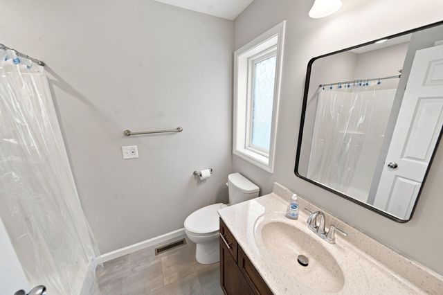 6084 Sandstone Street NW, Rochester, MN 55901