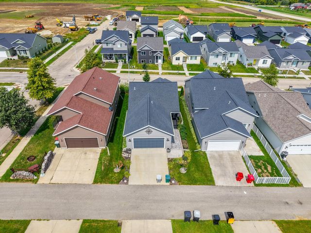 6084 Sandstone Street NW, Rochester, MN 55901