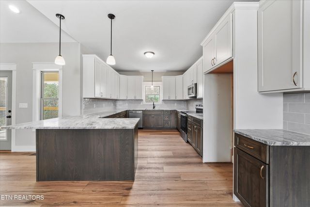 205 Duval St, Niota, TN 37826