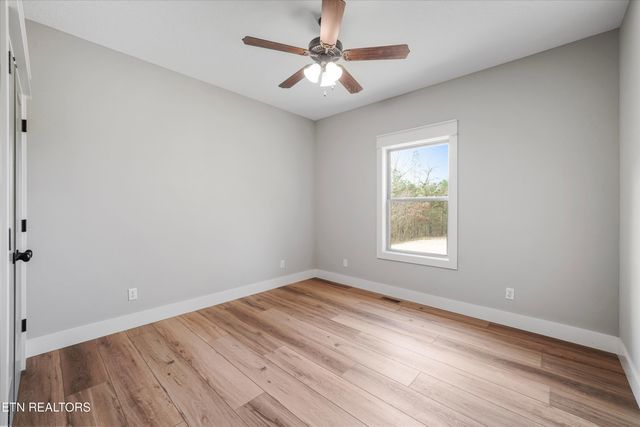 205 Duval St, Niota, TN 37826