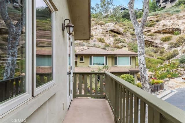 2073 Hidden Valley Canyon, Laguna Beach, CA 92651