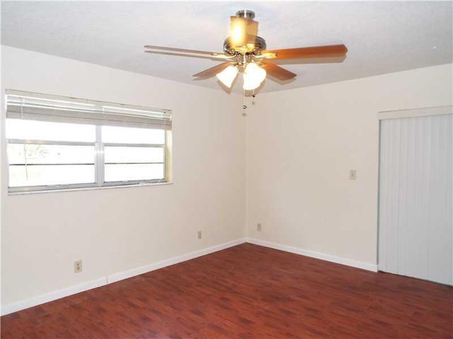 4495 NW 97th Ter, Sunrise, FL 33351