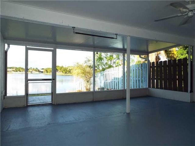 4495 NW 97th Ter, Sunrise, FL 33351