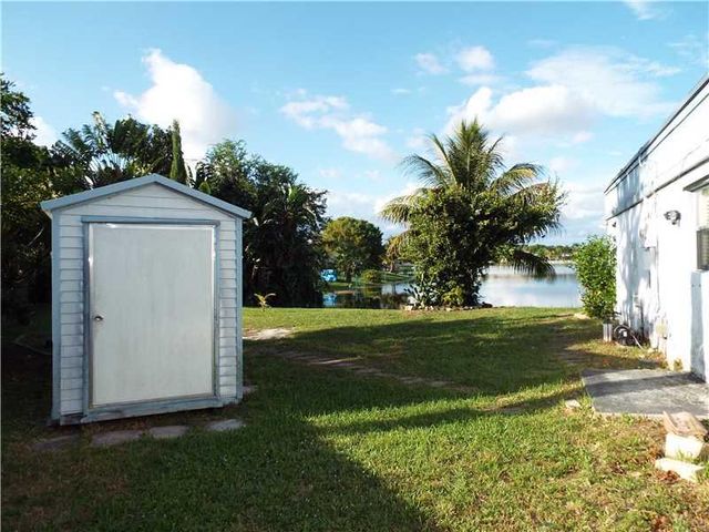 4495 NW 97th Ter, Sunrise, FL 33351