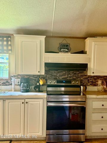 525 N ST JOHNS Street, St. Augustine, FL 32084