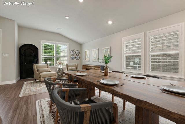 6909 Danridge Road, Rowlett, TX 75089