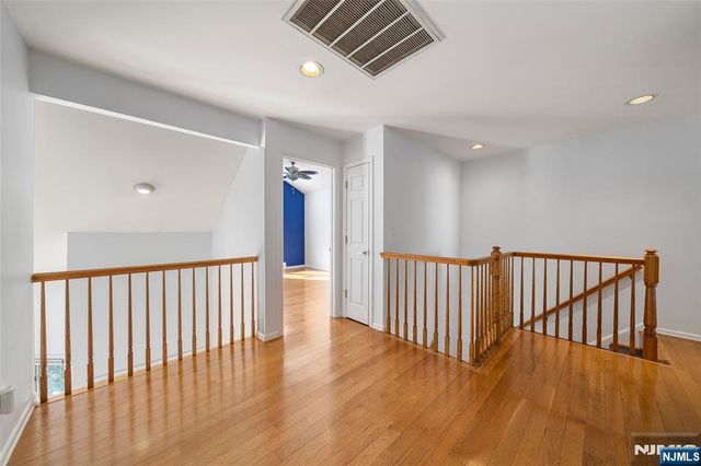 408 Dogwood Court T075, Norwood, NJ 07648