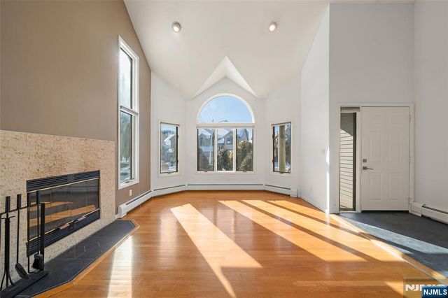 408 Dogwood Court T075, Norwood, NJ 07648