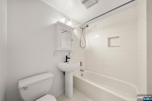 408 Dogwood Court T075, Norwood, NJ 07648