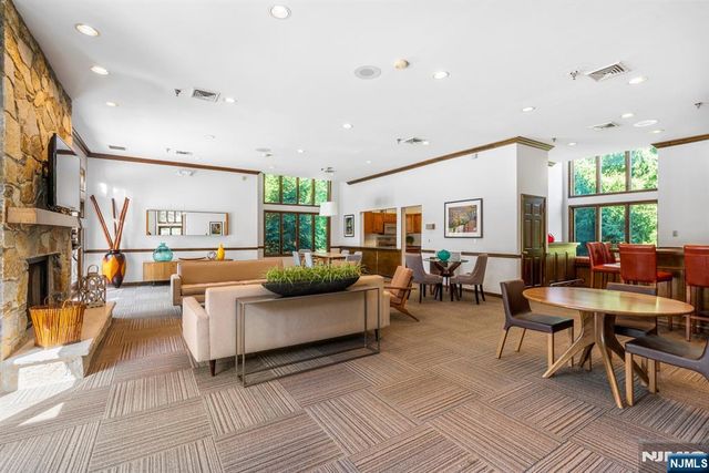 408 Dogwood Court T075, Norwood, NJ 07648