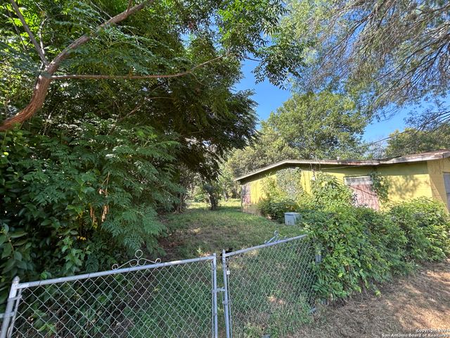 4114 MCINNIS RD, San Antonio, TX 78222