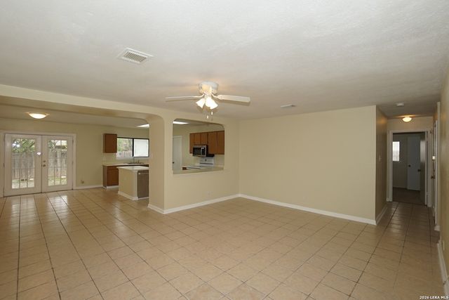 7903 BOWENS CROSSING ST, San Antonio, TX 78250