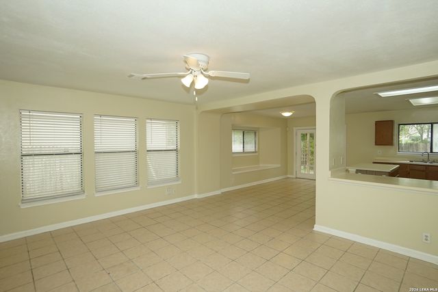 7903 BOWENS CROSSING ST, San Antonio, TX 78250