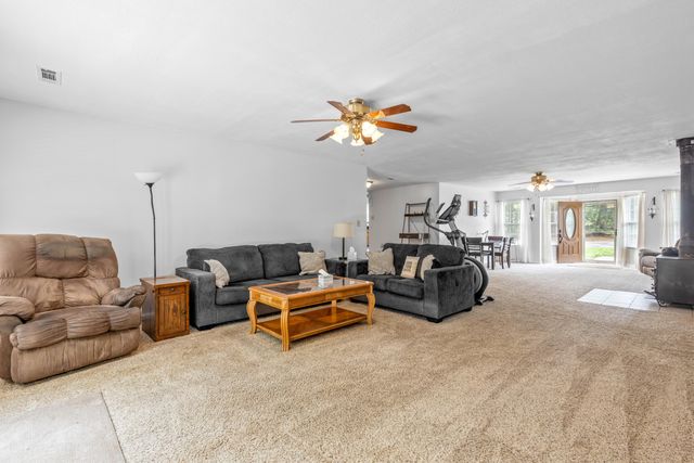 2595 Walkertown Rd, Dayton, TN 37321