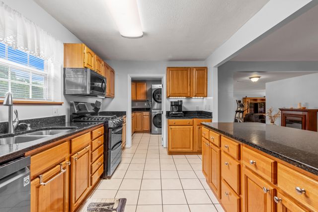 2595 Walkertown Rd, Dayton, TN 37321