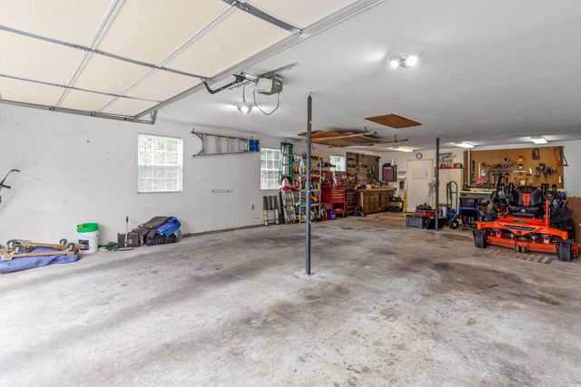 2595 Walkertown Rd, Dayton, TN 37321