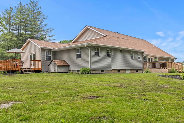 2595 Walkertown Rd, Dayton, TN 37321