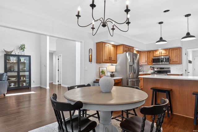 6432 E Canal Pointe Lane, Fort Wayne, IN 46804