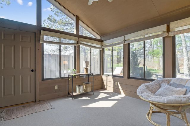 6432 E Canal Pointe Lane, Fort Wayne, IN 46804