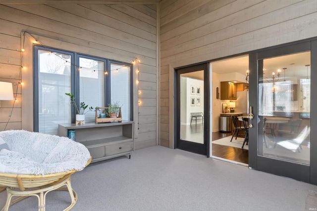 6432 E Canal Pointe Lane, Fort Wayne, IN 46804